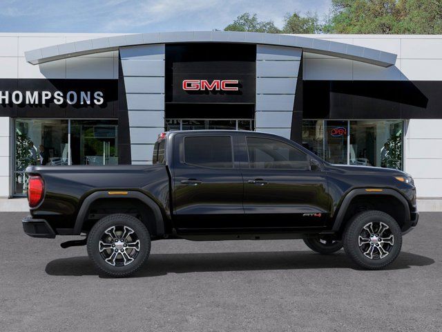 2024 GMC Canyon 4WD AT4