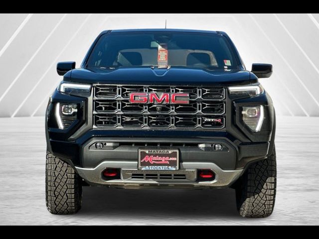 2024 GMC Canyon 4WD AT4