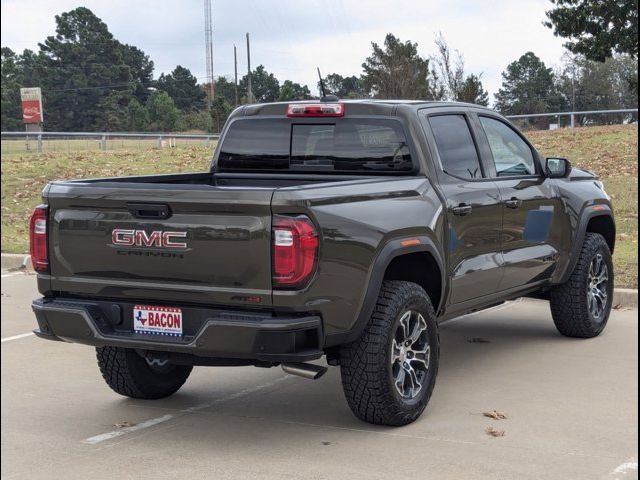 2024 GMC Canyon 4WD AT4