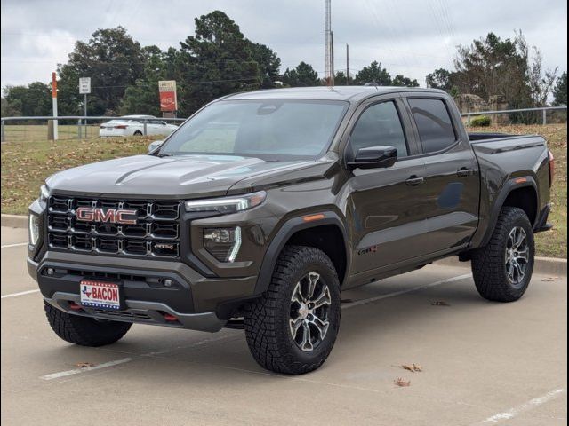 2024 GMC Canyon 4WD AT4