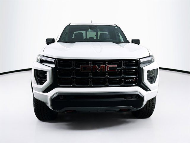 2024 GMC Canyon 4WD AT4