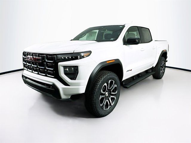 2024 GMC Canyon 4WD AT4