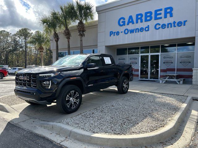 2024 GMC Canyon 4WD AT4