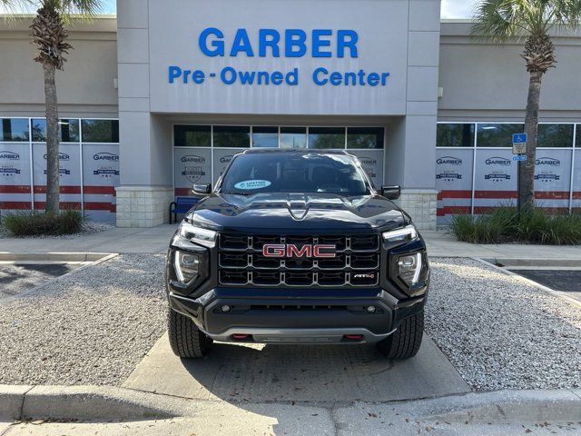 2024 GMC Canyon 4WD AT4