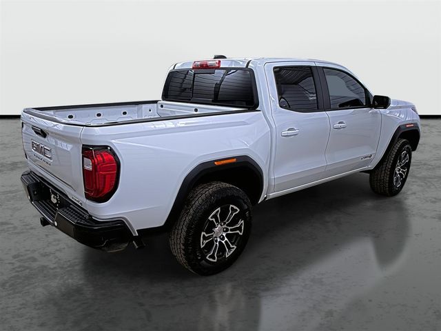 2024 GMC Canyon 4WD AT4