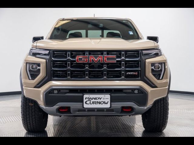 2024 GMC Canyon 4WD AT4