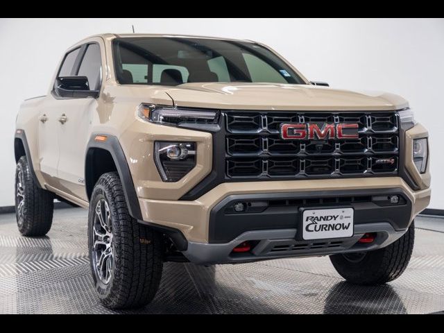 2024 GMC Canyon 4WD AT4