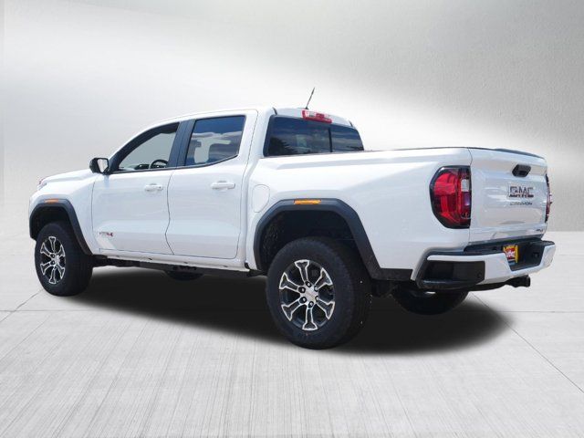 2024 GMC Canyon 4WD AT4