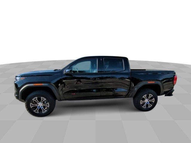 2024 GMC Canyon 4WD AT4