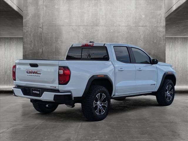 2024 GMC Canyon 4WD AT4