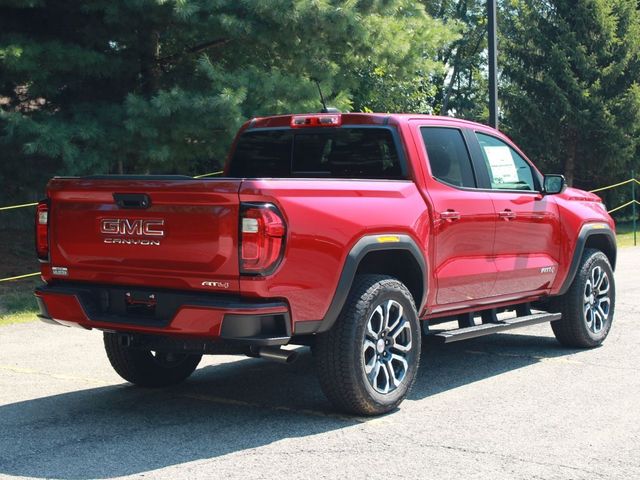 2024 GMC Canyon 4WD AT4