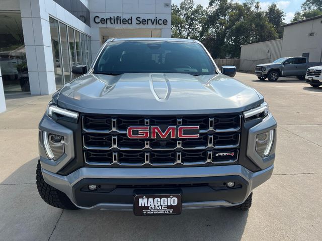 2024 GMC Canyon 4WD AT4