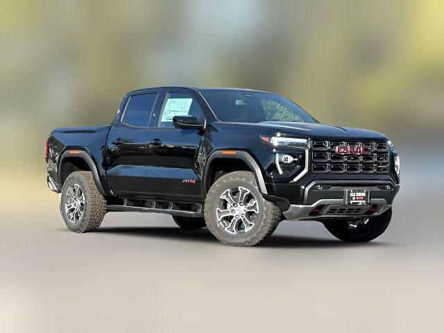 2024 GMC Canyon 4WD AT4