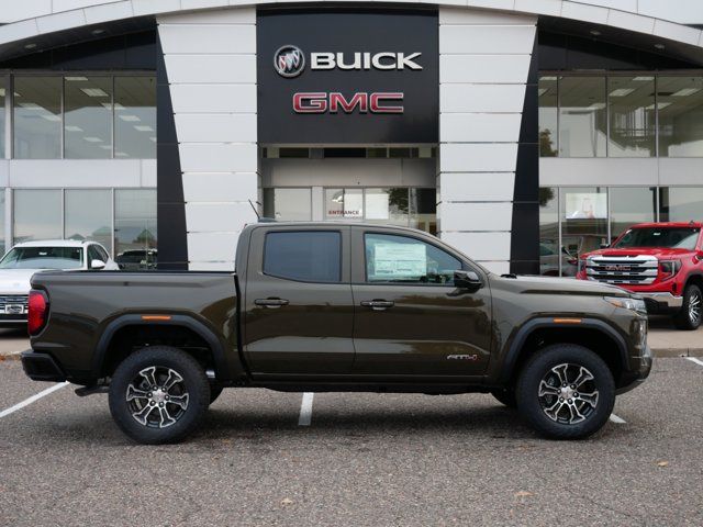 2024 GMC Canyon 4WD AT4