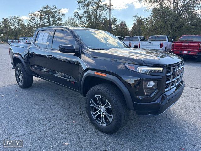 2024 GMC Canyon 4WD AT4