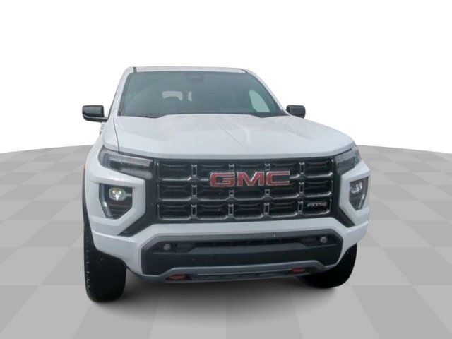 2024 GMC Canyon 4WD AT4