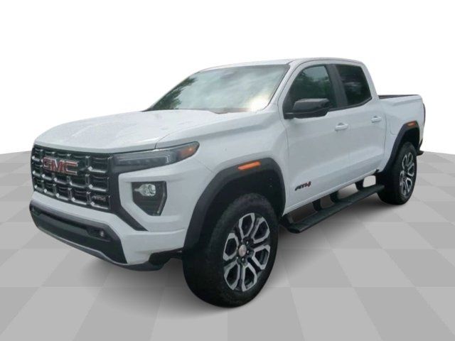 2024 GMC Canyon 4WD AT4