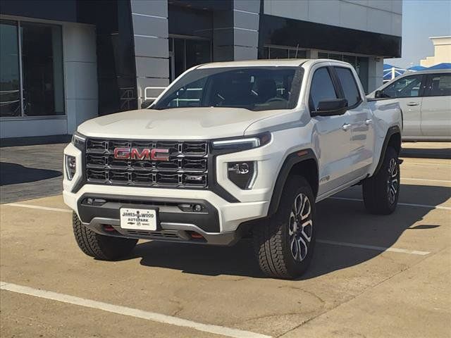 2024 GMC Canyon 4WD AT4