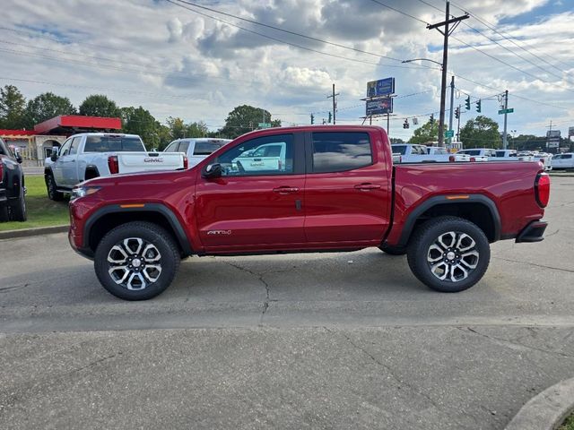 2024 GMC Canyon 4WD AT4