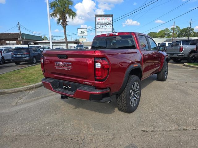 2024 GMC Canyon 4WD AT4