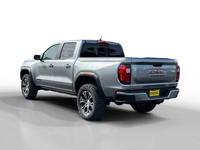 2024 GMC Canyon 4WD AT4