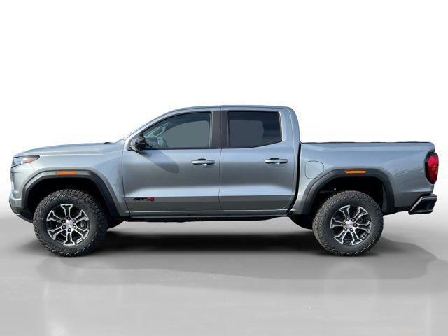 2024 GMC Canyon 4WD AT4