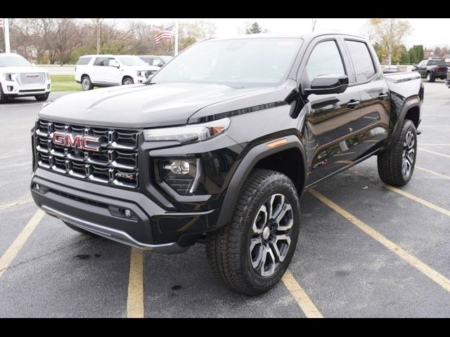 2024 GMC Canyon 4WD AT4