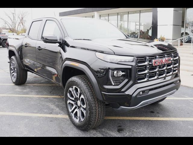 2024 GMC Canyon 4WD AT4