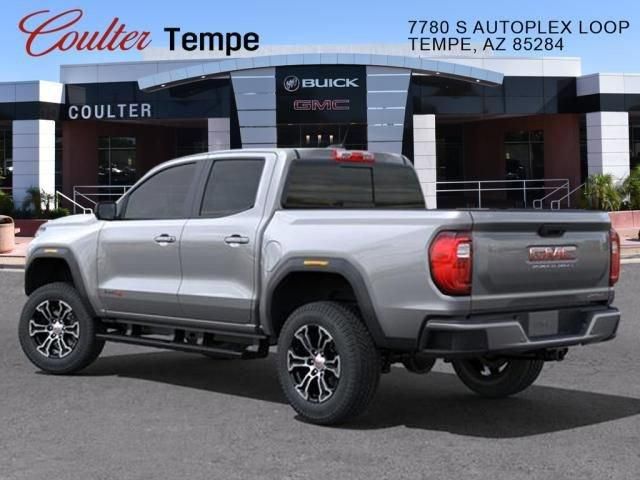 2024 GMC Canyon 4WD AT4