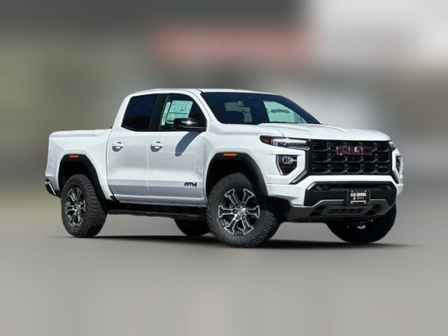 2024 GMC Canyon 4WD AT4