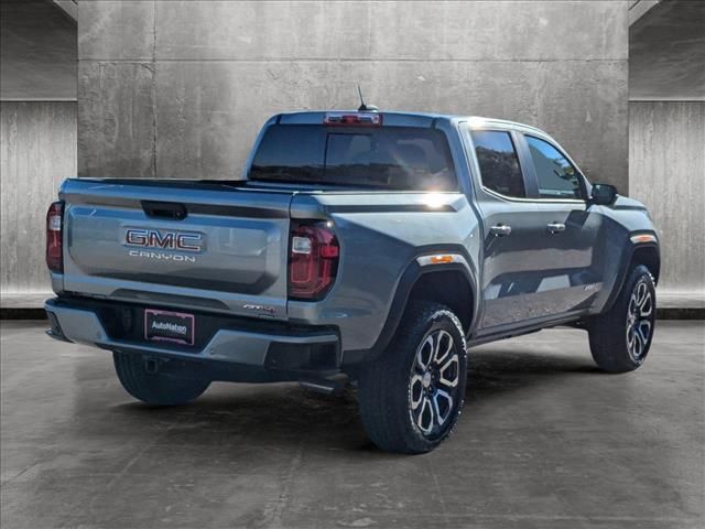 2024 GMC Canyon 4WD AT4