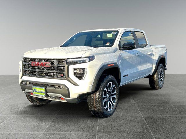 2024 GMC Canyon 4WD AT4