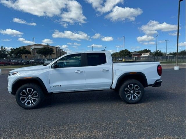 2024 GMC Canyon 4WD AT4