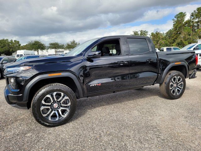 2024 GMC Canyon 4WD AT4