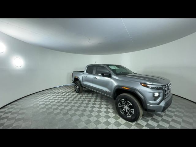 2024 GMC Canyon 4WD AT4