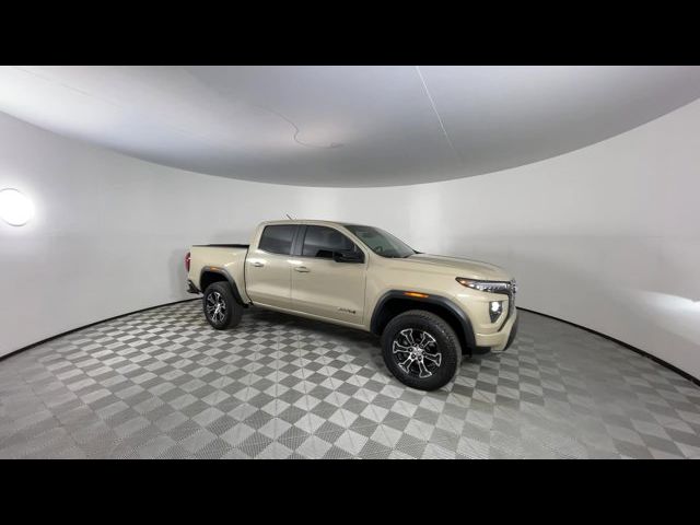 2024 GMC Canyon 4WD AT4