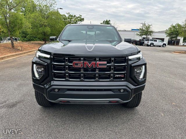 2024 GMC Canyon 4WD AT4