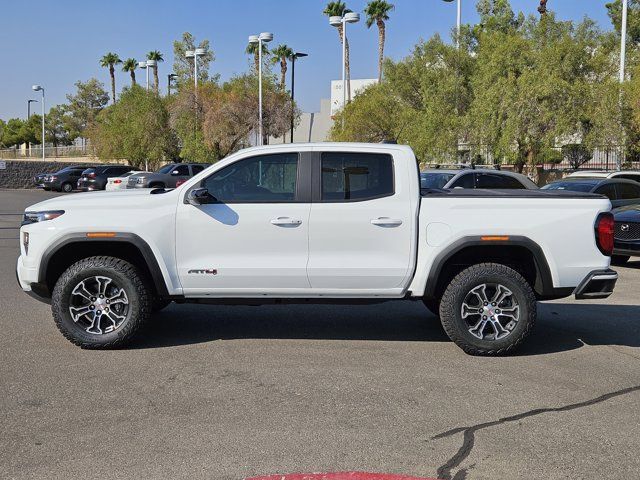 2024 GMC Canyon 4WD AT4