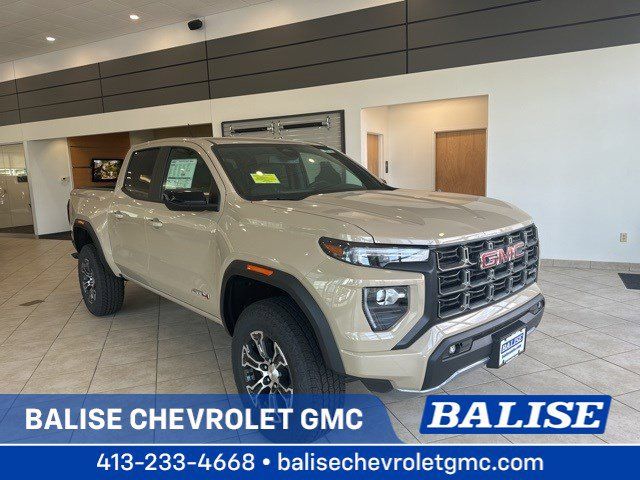 2024 GMC Canyon 4WD AT4