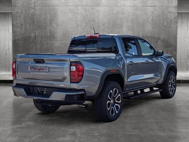 2024 GMC Canyon 4WD AT4