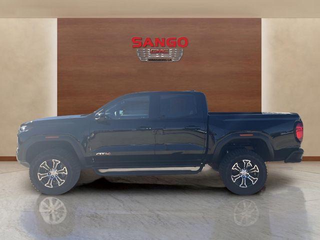 2024 GMC Canyon 4WD AT4