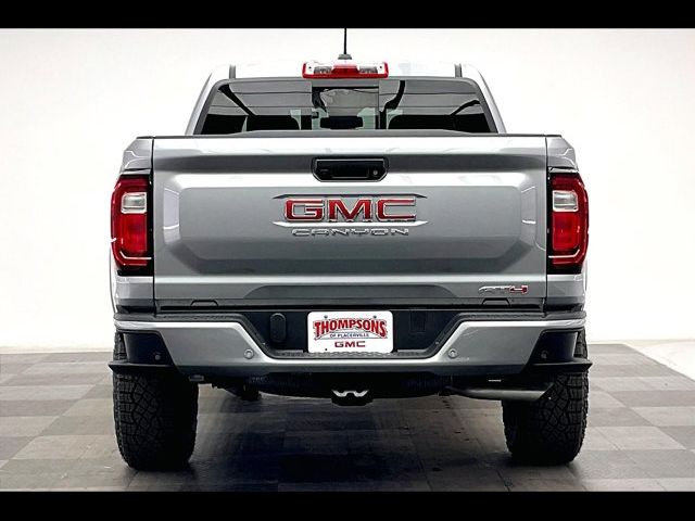 2024 GMC Canyon 4WD AT4