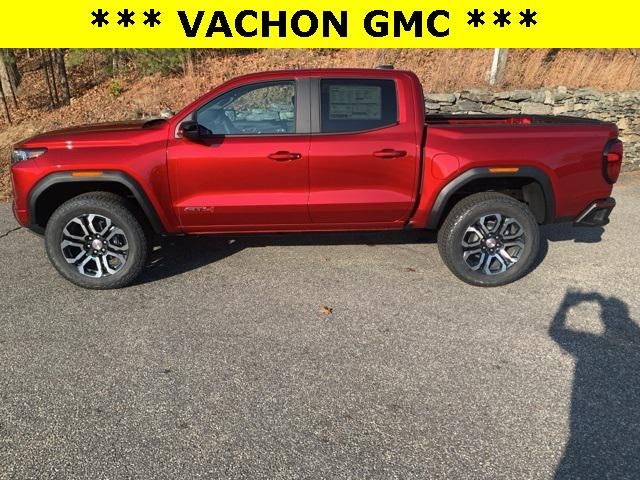 2024 GMC Canyon 4WD AT4