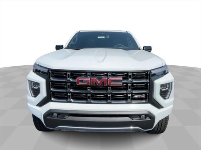 2024 GMC Canyon 4WD AT4