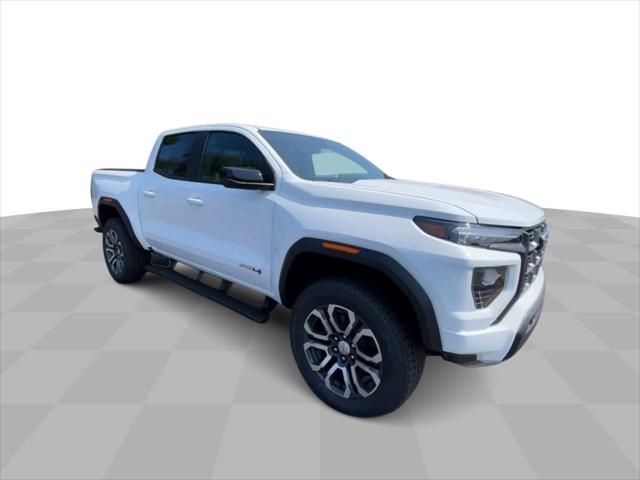 2024 GMC Canyon 4WD AT4