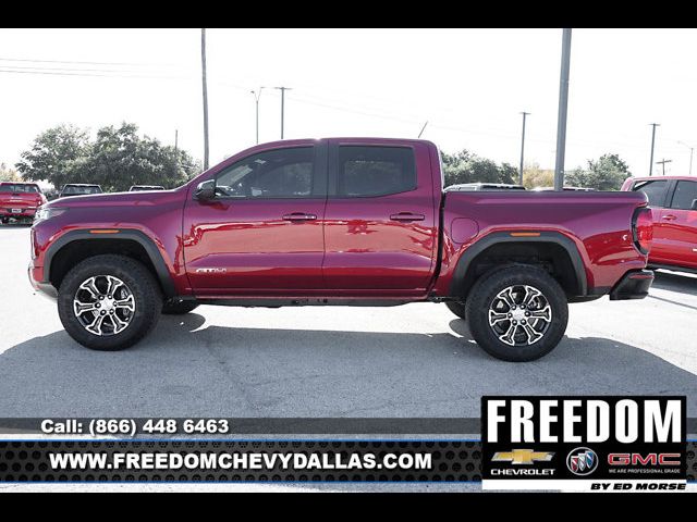 2024 GMC Canyon 4WD AT4