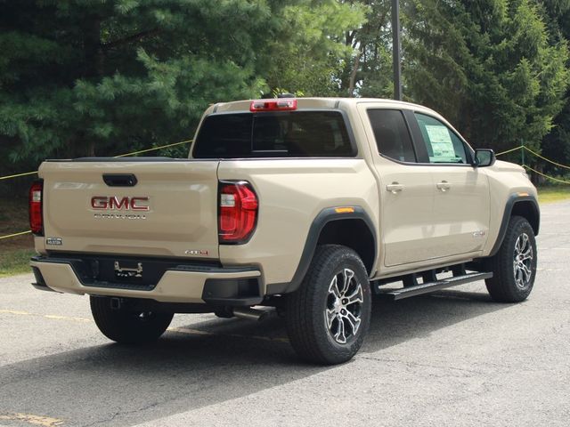 2024 GMC Canyon 4WD AT4