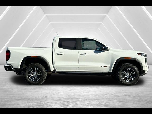 2024 GMC Canyon 4WD AT4