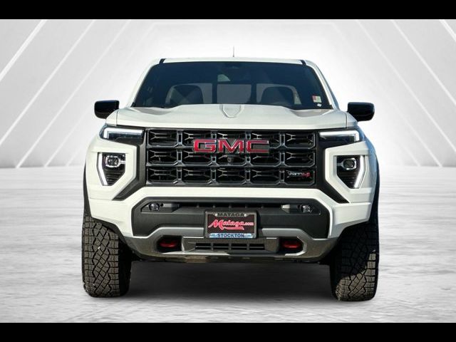 2024 GMC Canyon 4WD AT4