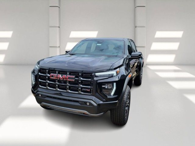 2024 GMC Canyon 4WD AT4